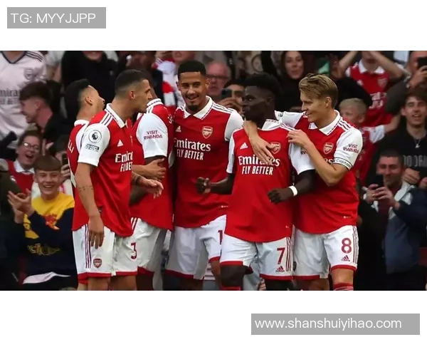 足总杯惊天冷门里昂与阿森纳激战成平局引发全场热议