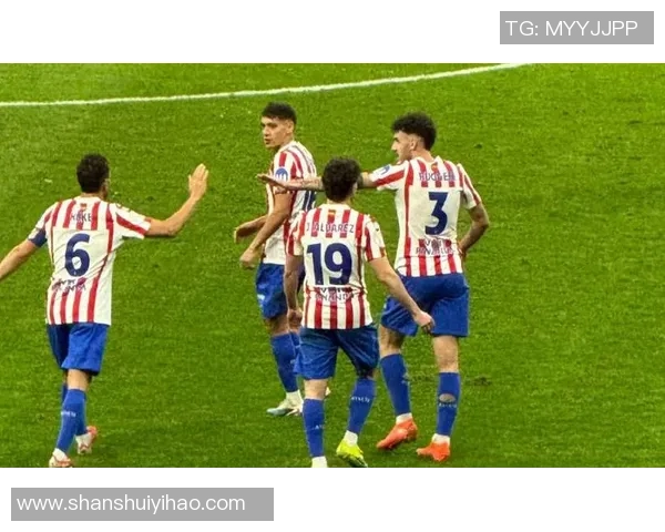 足总杯激战：那不勒斯逆转马竞红牌事件引发全场热议与战术解析