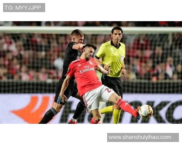 西甲激战国米绝杀本菲卡引发争议判罚全场沸腾